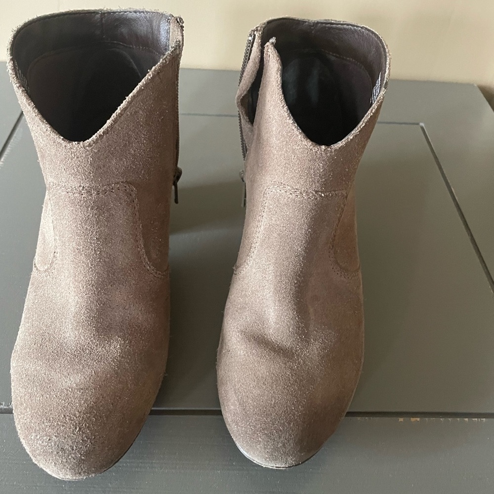 Steve Madden Booties!